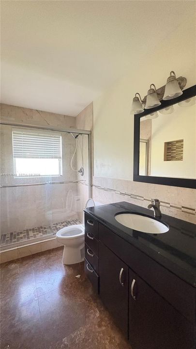 В аренду: $4,400 (3 спален, 2 ванн, 2106 Квадратных фут)