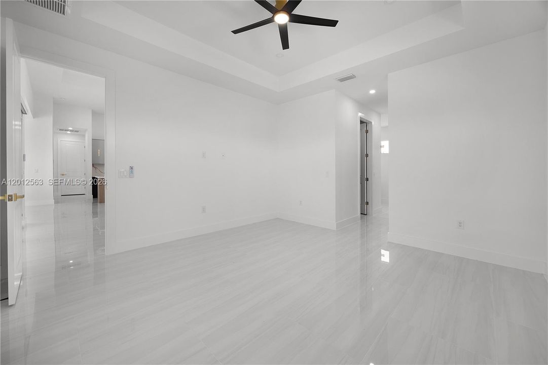 En Venta: $600,000 (4 camas, 3 baños, 0 Pies cuadrados)