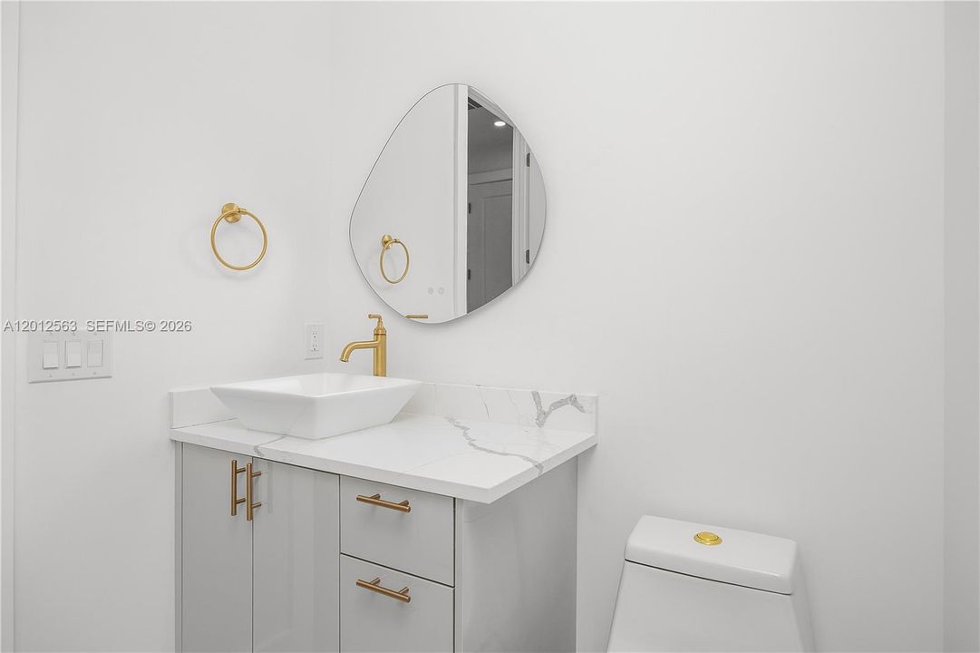 En Venta: $600,000 (4 camas, 3 baños, 0 Pies cuadrados)