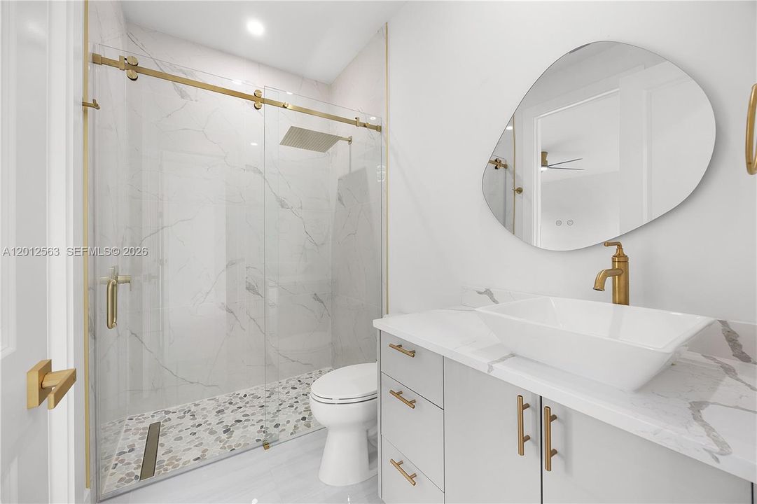 En Venta: $600,000 (4 camas, 3 baños, 0 Pies cuadrados)