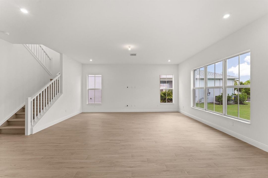 US_SEF_SEASIDE_LOT 225_GREAT ROOM