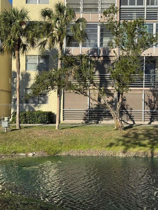 En Venta: $115,900 (1 camas, 1 baños, 810 Pies cuadrados)