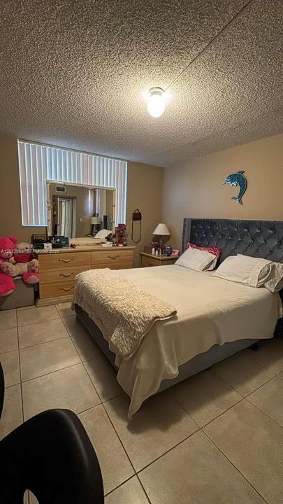 En Venta: $115,900 (1 camas, 1 baños, 810 Pies cuadrados)