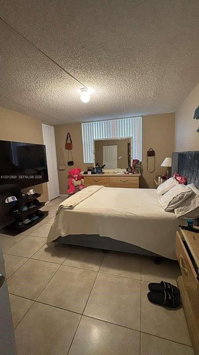 En Venta: $115,900 (1 camas, 1 baños, 810 Pies cuadrados)