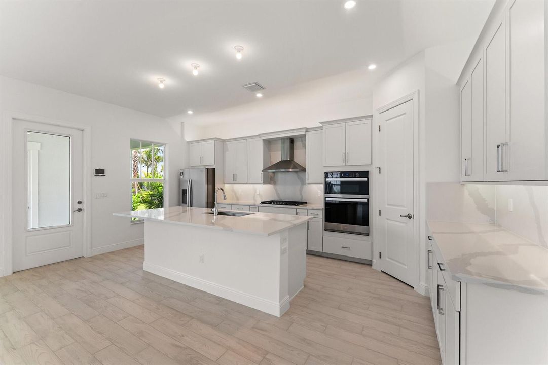 US_SEF_SEASIDE_LOT 226_KITCHEN 2