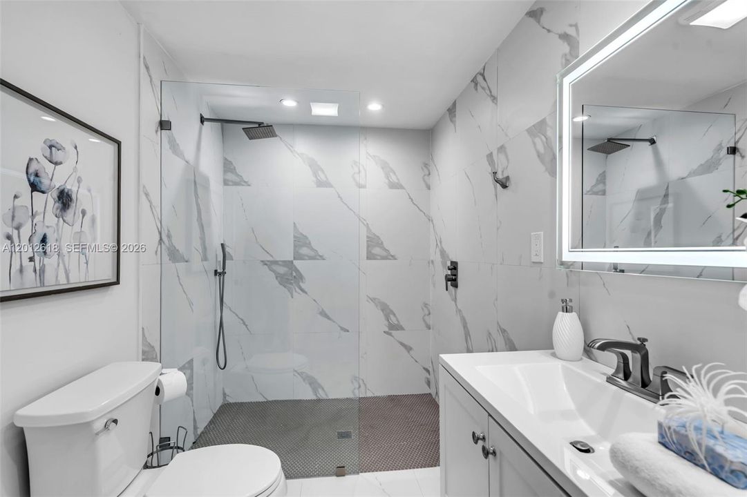 For Sale: $1,500,000 (4 beds, 2 baths, 2003 Square Feet)