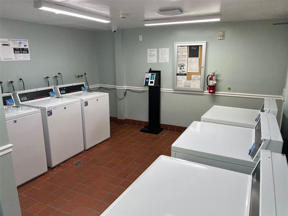 Activo con contrato: $2,500 (2 camas, 1 baños, 720 Pies cuadrados)