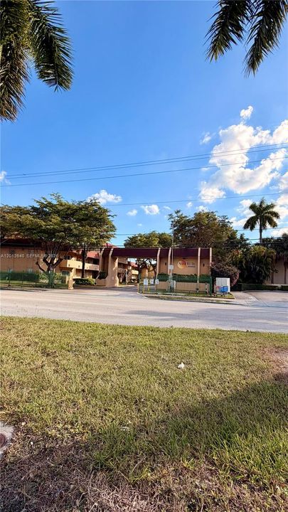 Activo con contrato: $205,000 (1 camas, 1 baños, 755 Pies cuadrados)