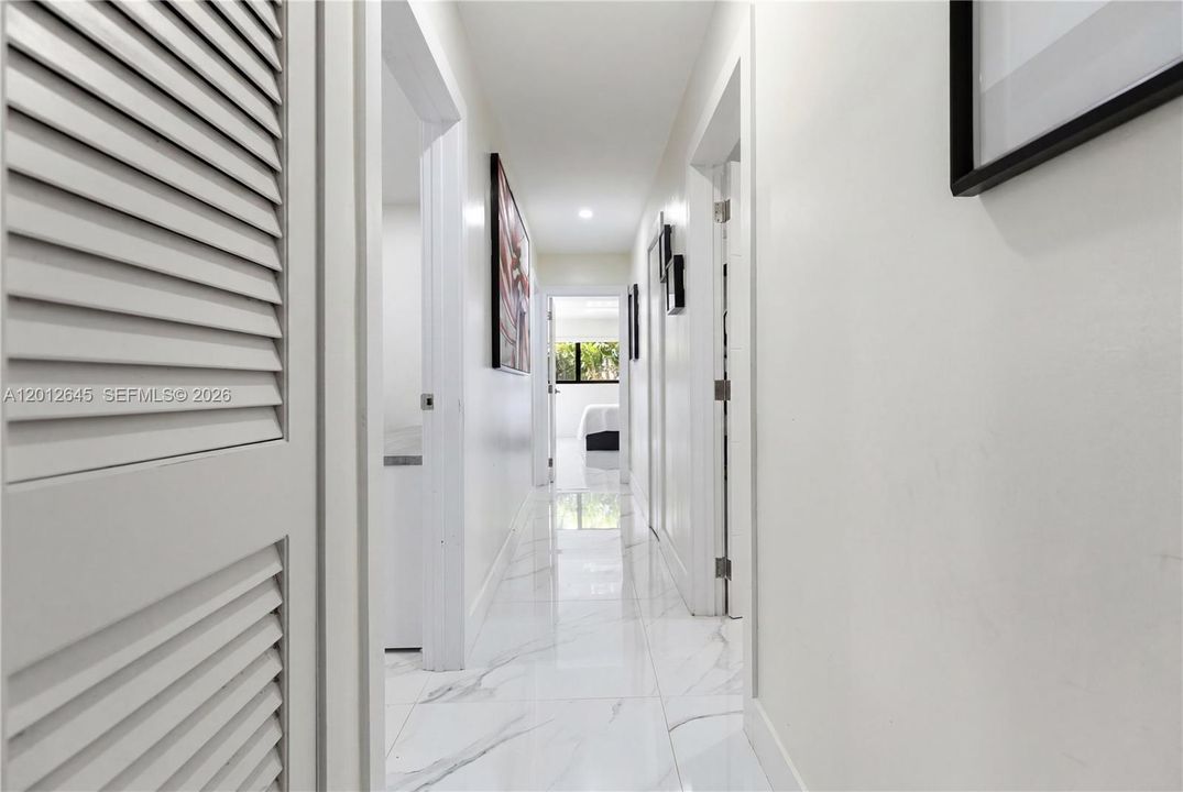 En Venta: $2,379,000 (4 camas, 2 baños, 1876 Pies cuadrados)