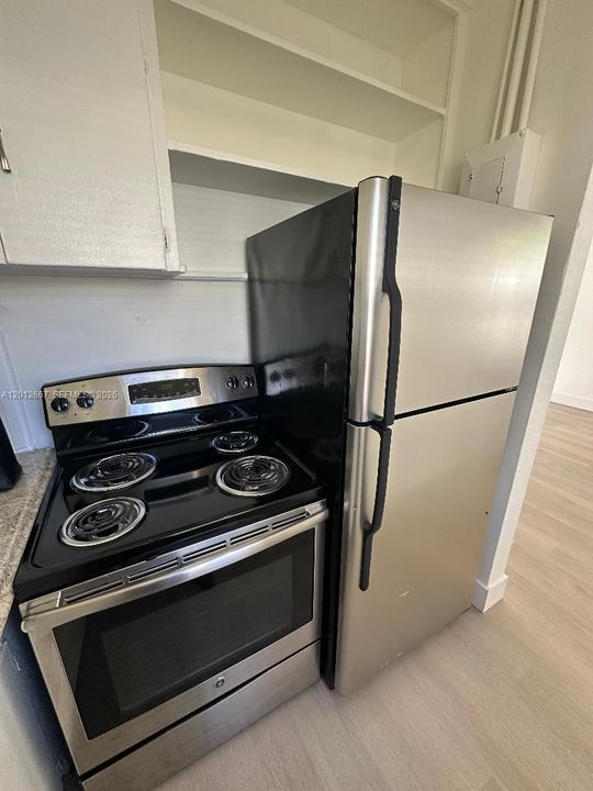 Activo con contrato: $1,350 (0 camas, 1 baños, 500 Pies cuadrados)