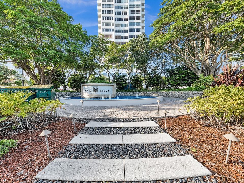 entrance fountain