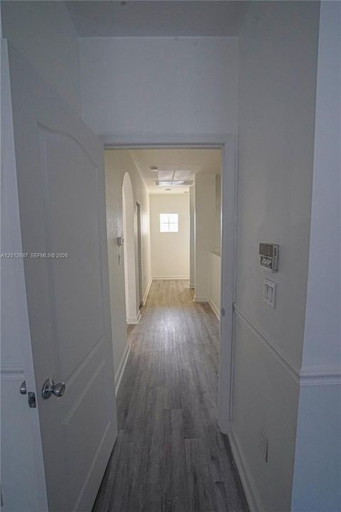 В аренду: $5,000 (5 спален, 3 ванн, 2626 Квадратных фут)