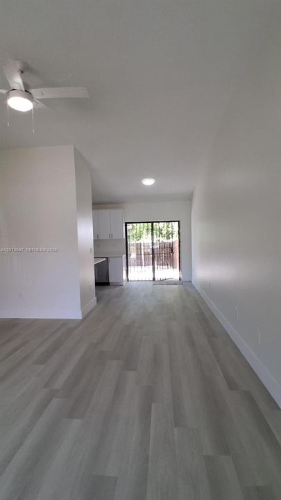 Activo con contrato: $259,000 (2 camas, 2 baños, 998 Pies cuadrados)