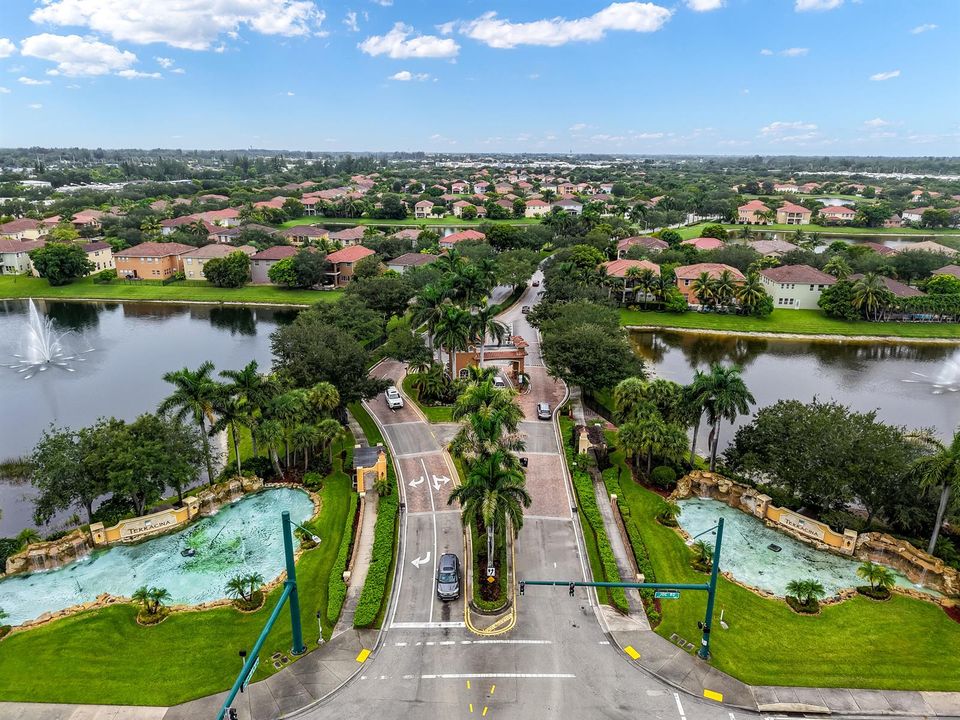 DJI_20250917180321_0719_D