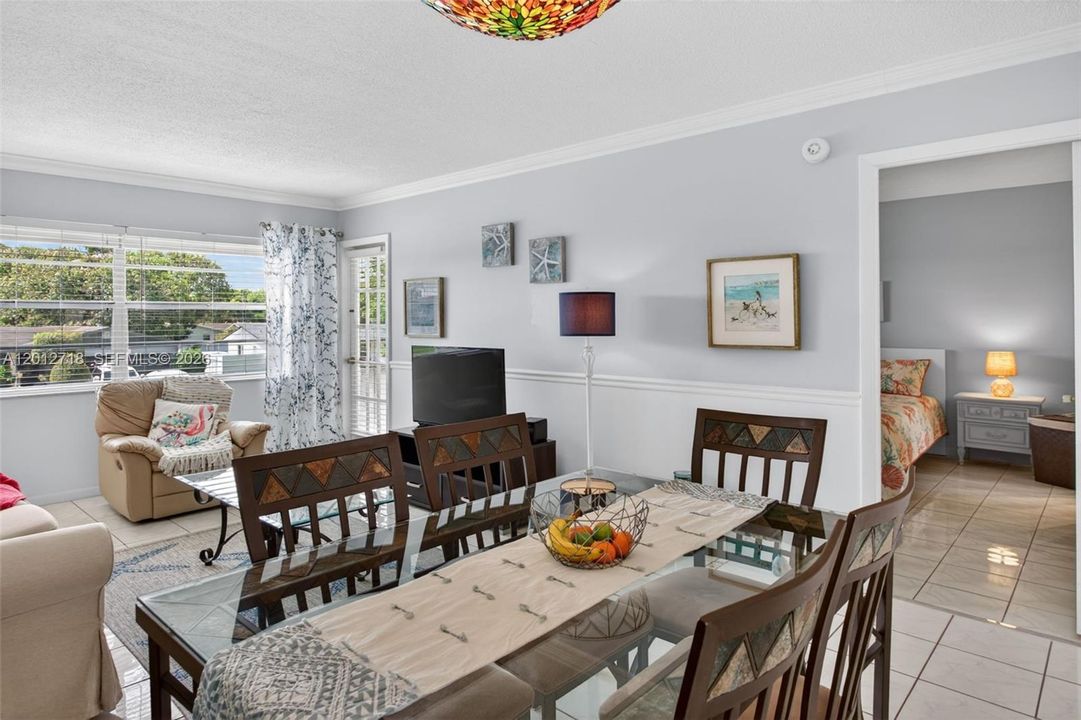 For Sale: $89,500 (1 beds, 1 baths, 680 Square Feet)