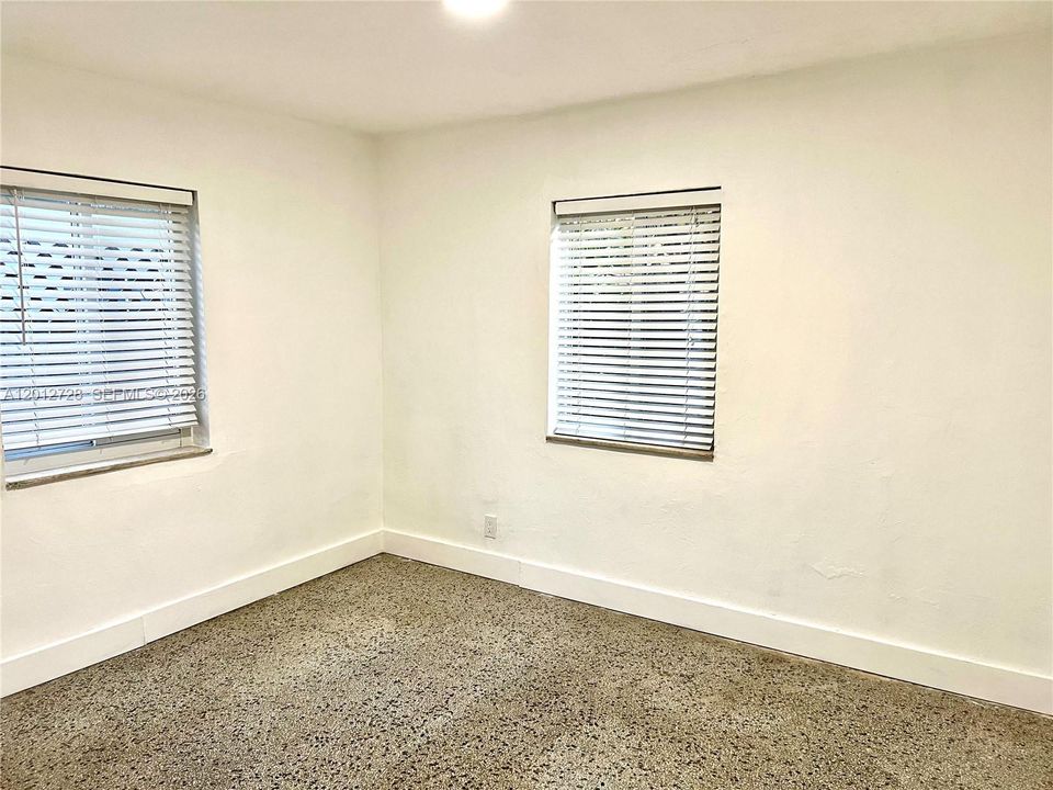 В аренду: $3,000 (2 спален, 1 ванн, 1036 Квадратных фут)