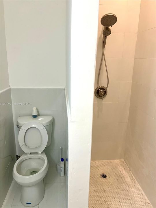 В аренду: $3,000 (2 спален, 1 ванн, 1036 Квадратных фут)