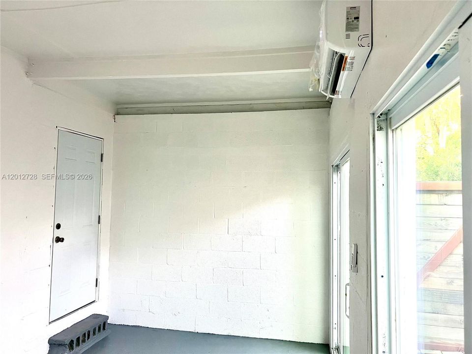 В аренду: $3,000 (2 спален, 1 ванн, 1036 Квадратных фут)