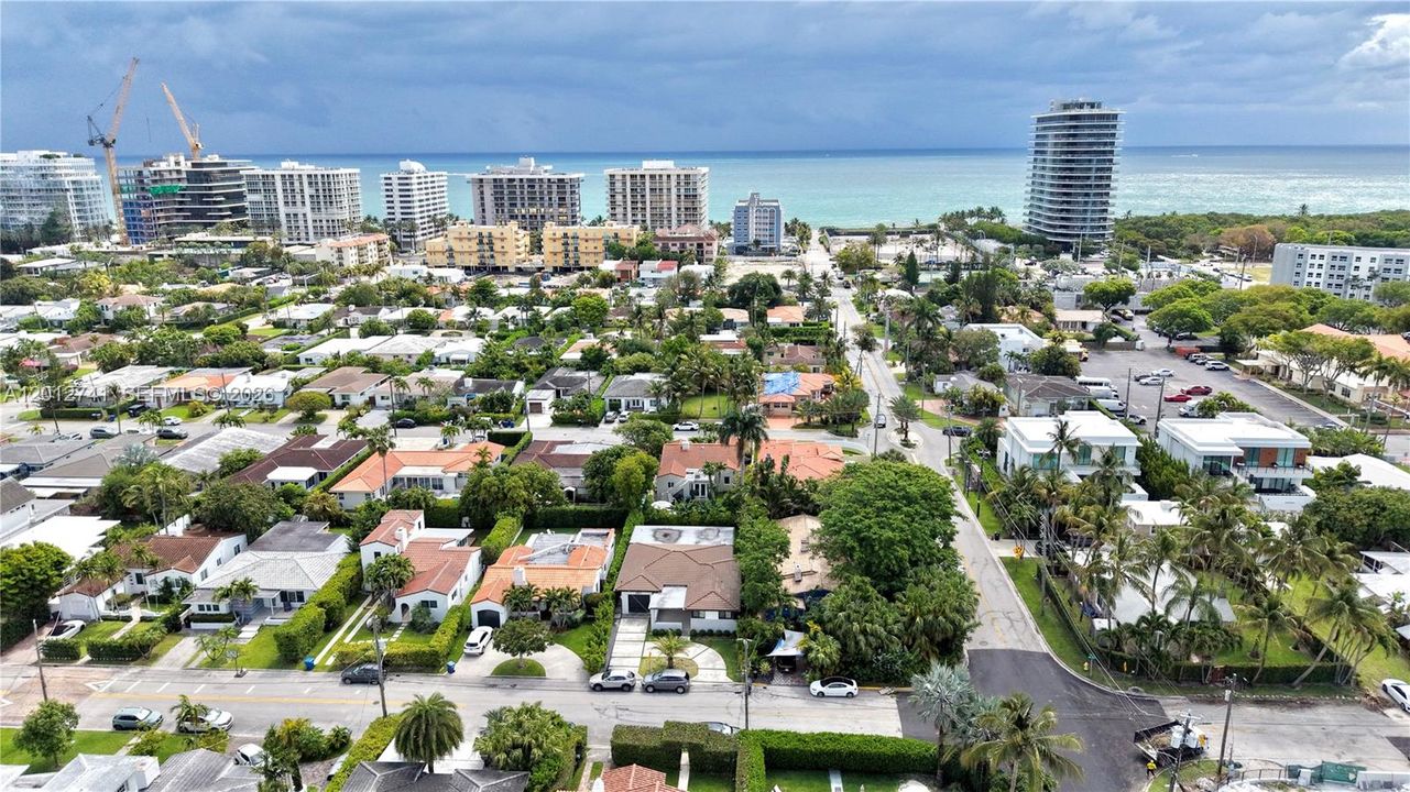3 blocks from beach