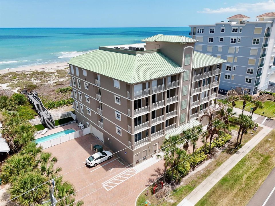 2465 S Atlantic Ave 401 3
