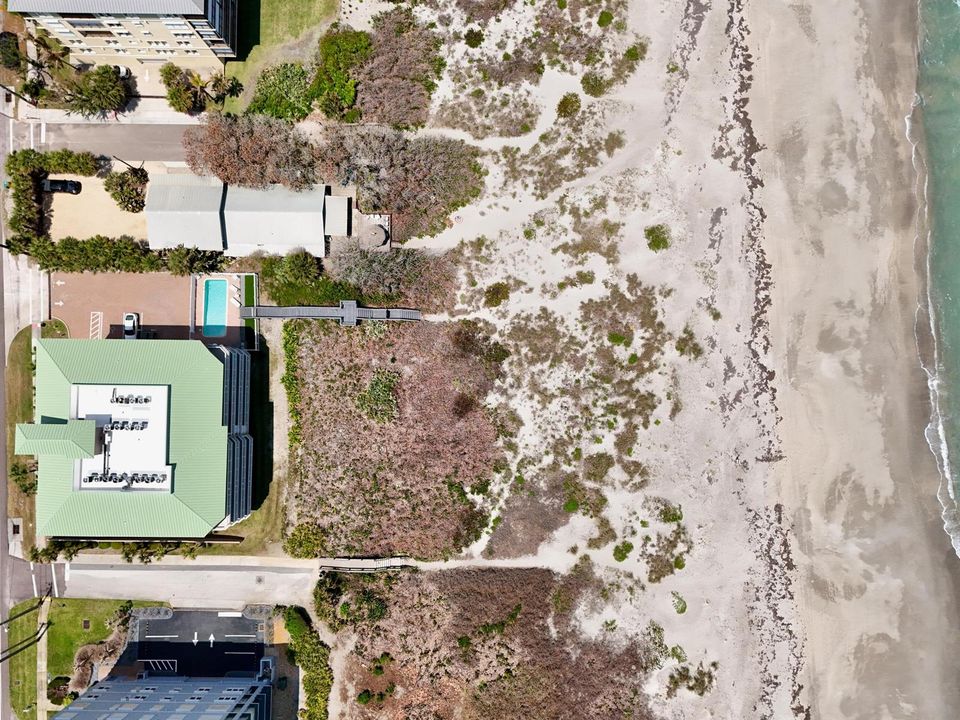 2465 S Atlantic Ave 401 Ariel Beach