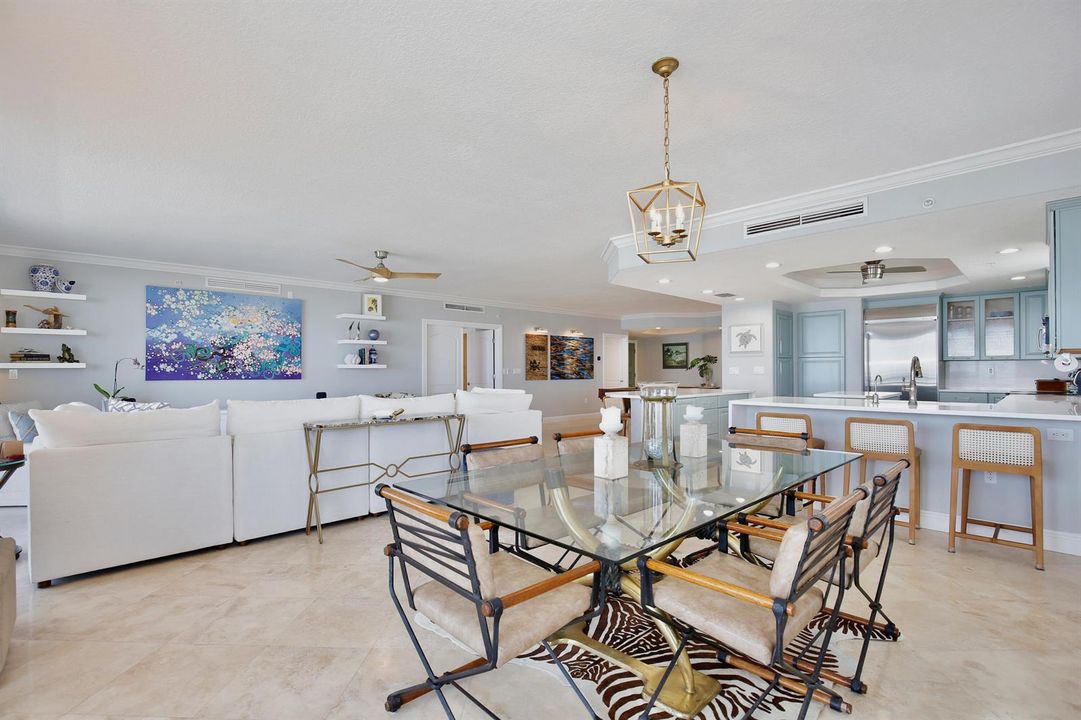 2465 S Atlantic Ave 401 Living:Dining