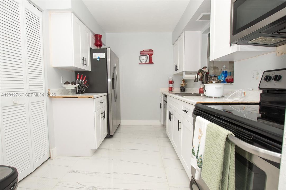 En Venta: $272,900 (3 camas, 2 baños, 0 Pies cuadrados)