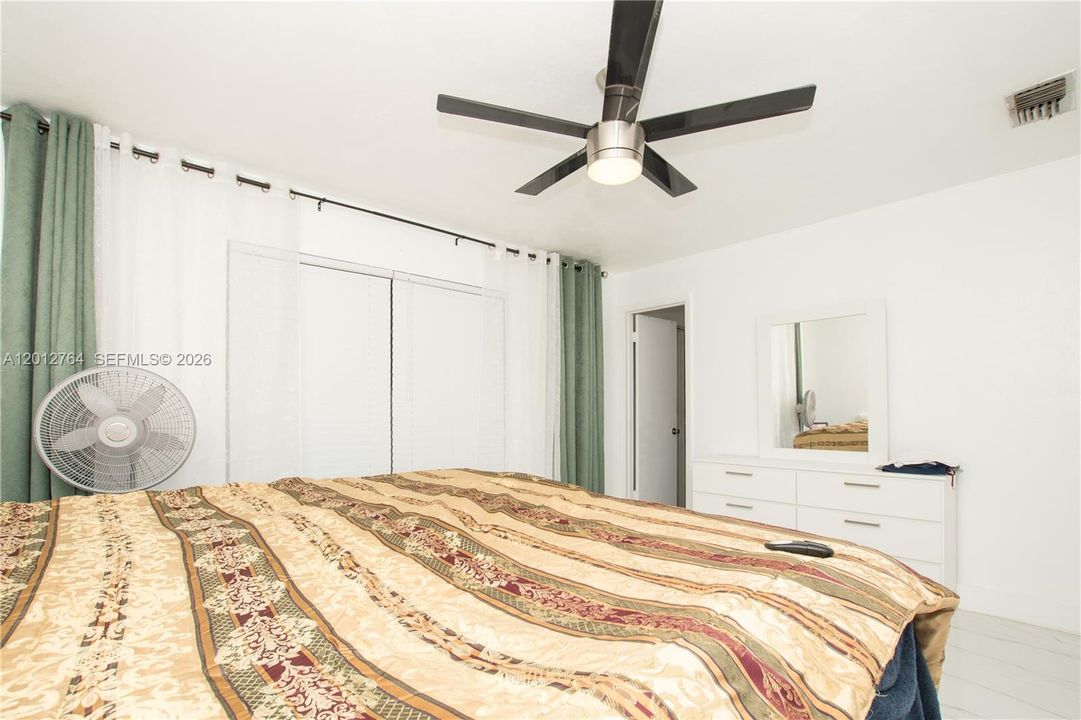 En Venta: $272,900 (3 camas, 2 baños, 0 Pies cuadrados)