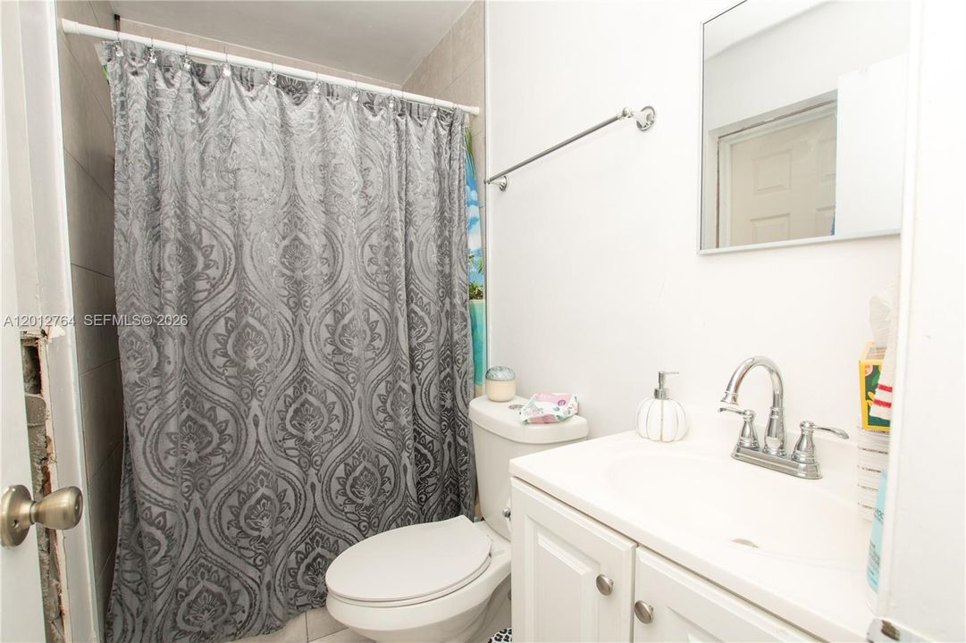 En Venta: $272,900 (3 camas, 2 baños, 0 Pies cuadrados)