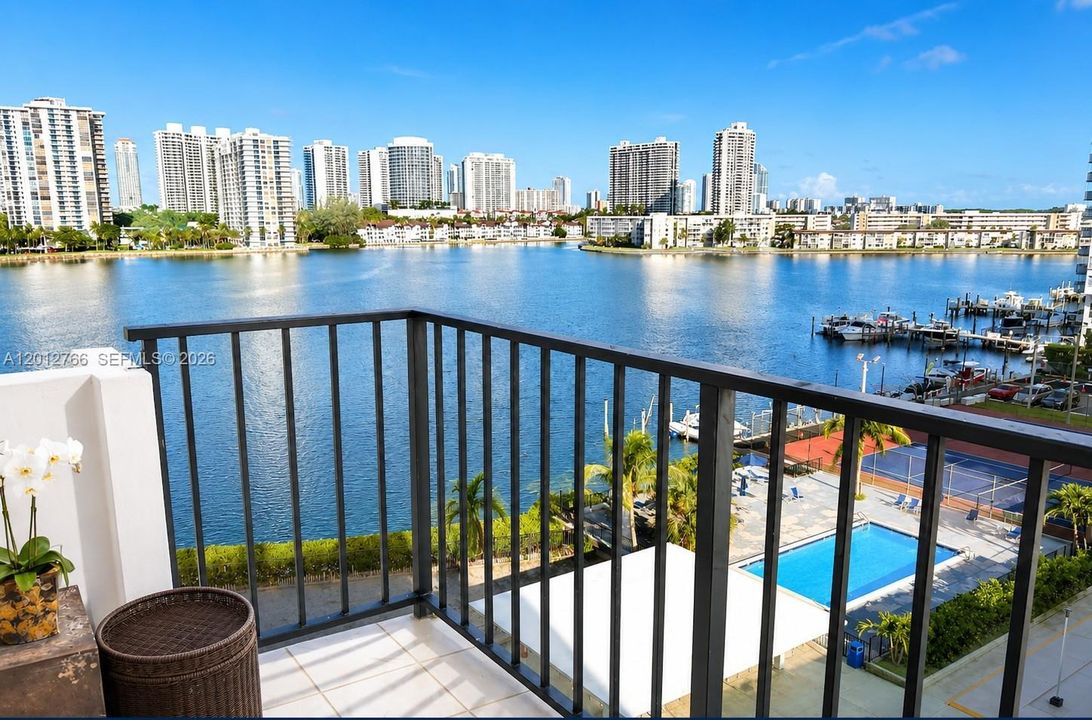 For Sale: $167,000 (0 beds, 0 baths, 887 Square Feet)