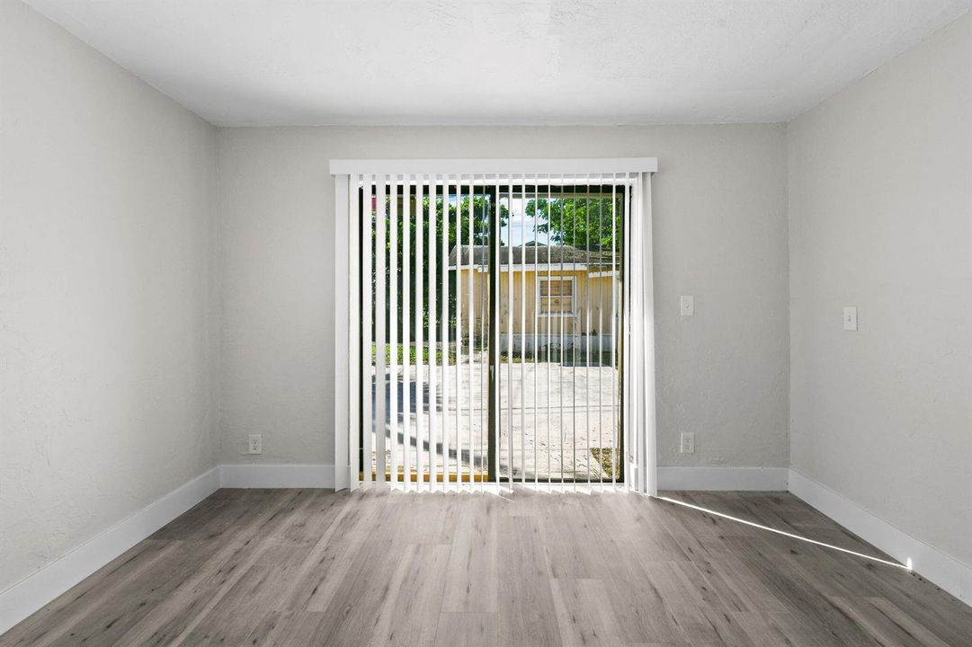 1301W25thSt(29)