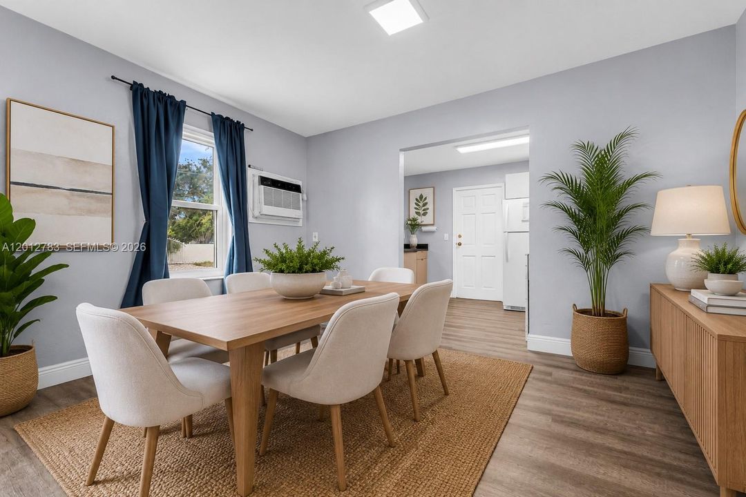For Sale: $449,000 (2 beds, 1 baths, 1064 Square Feet)
