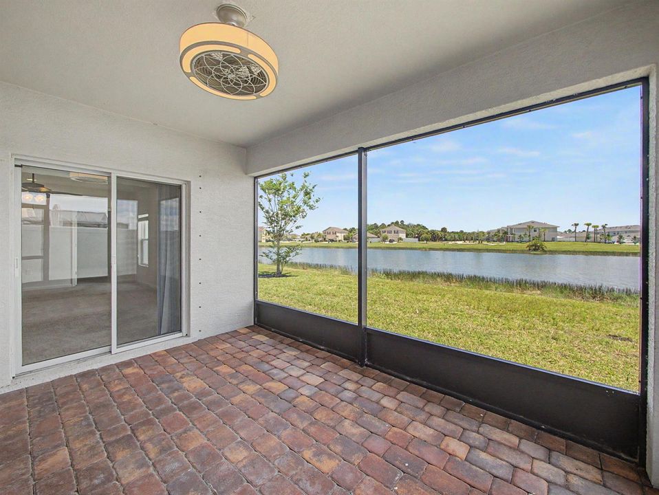 Covered/Screened Patio