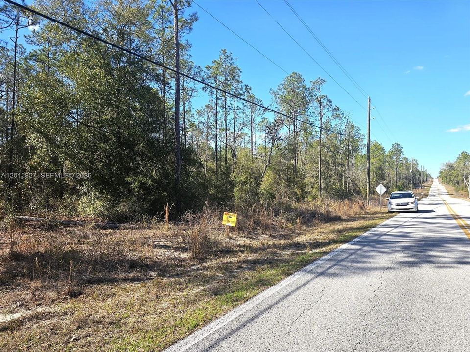 En Venta: $28,900 (0.99 acres)