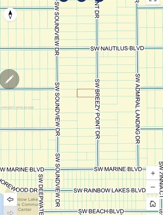 En Venta: $28,900 (0.99 acres)