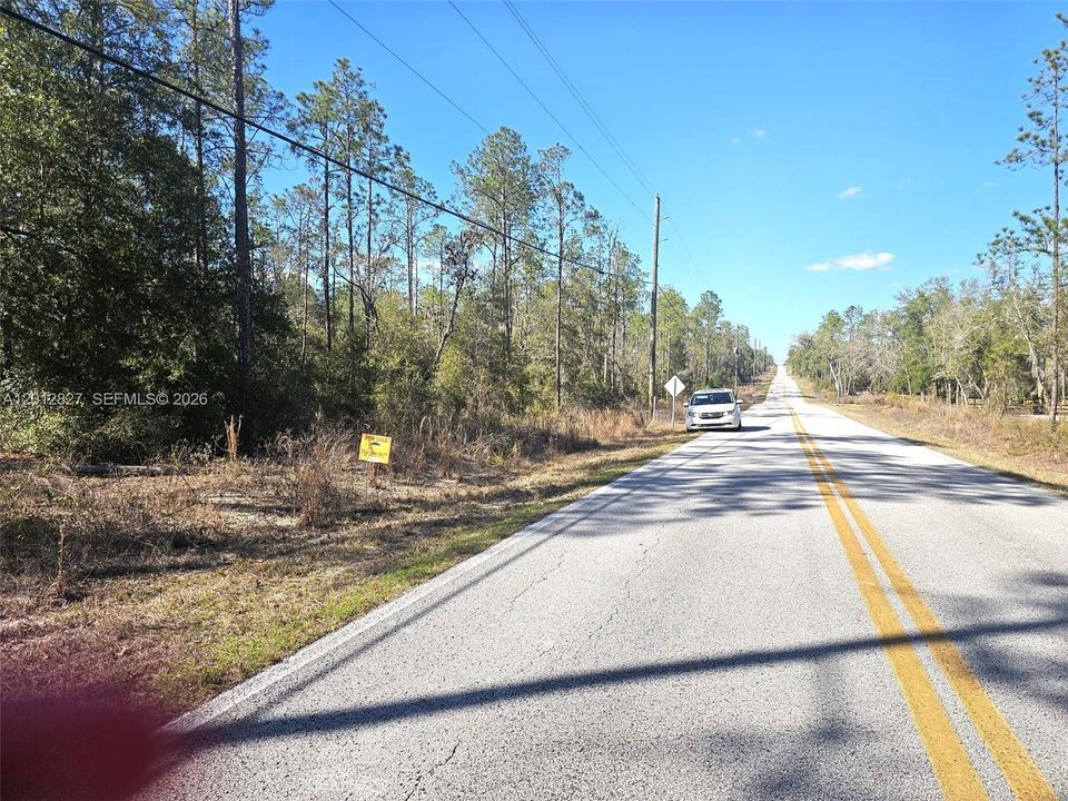 En Venta: $28,900 (0.99 acres)