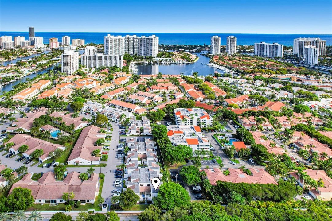En Venta: $699,000 (3 camas, 2 baños, 1495 Pies cuadrados)