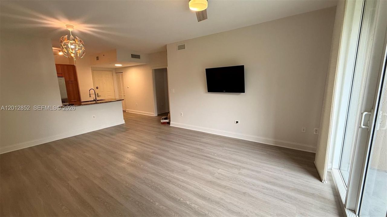En Venta: $230,000 (1 camas, 1 baños, 785 Pies cuadrados)
