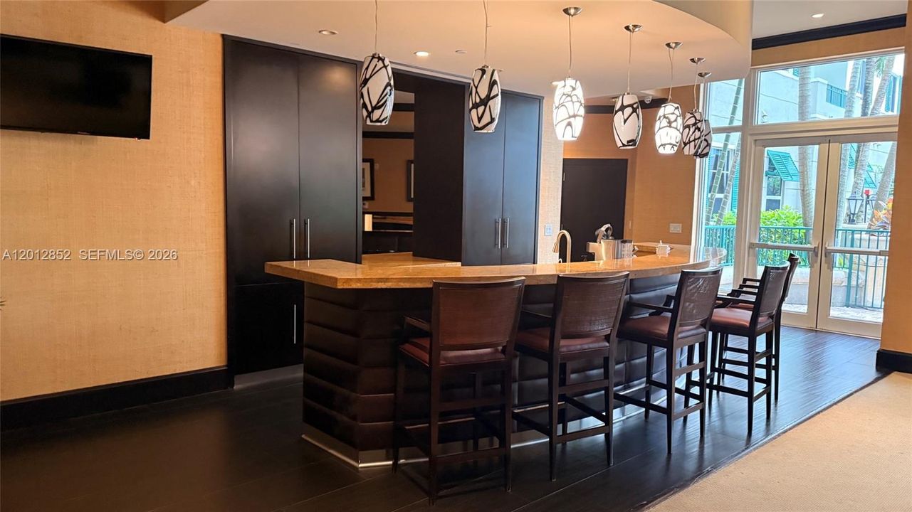 En Venta: $230,000 (1 camas, 1 baños, 785 Pies cuadrados)