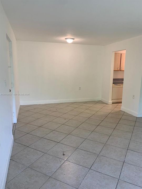 Activo con contrato: $129,900 (2 camas, 1 baños, 708 Pies cuadrados)