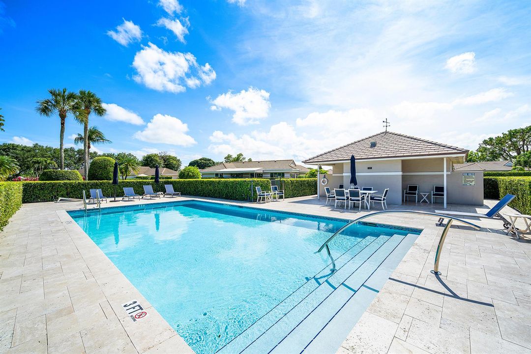 041-11609NorthLakeDrive-BoyntonBeach-FL-