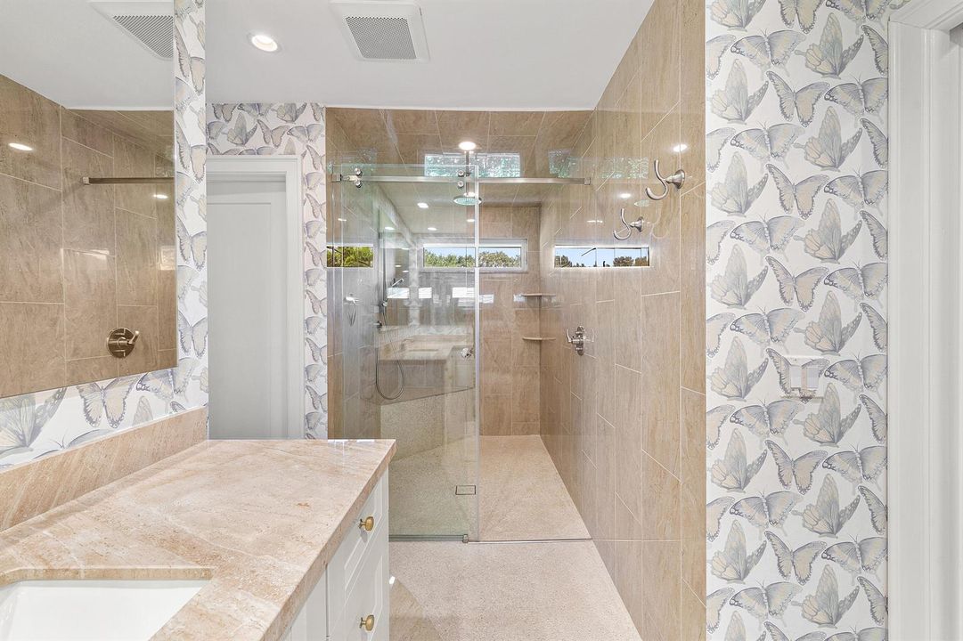 025-11609NorthLakeDrive-BoyntonBeach-FL-