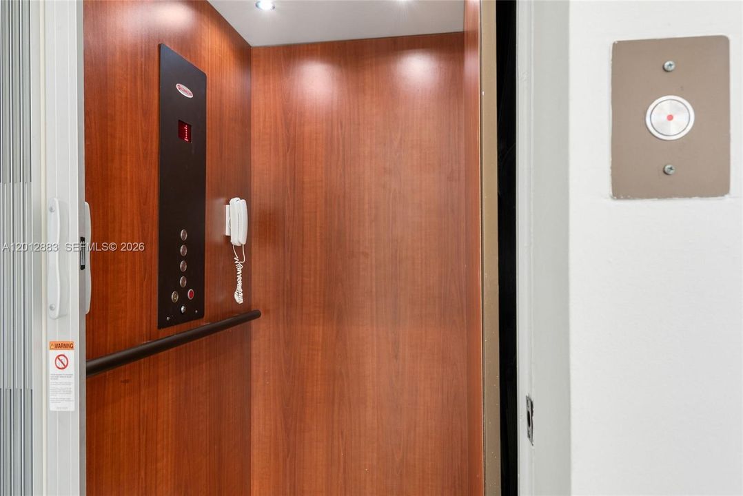 На продажу: $1,750,000 (3 спален, 3 ванн, 0 Квадратных фут)