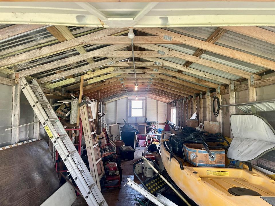 Shed