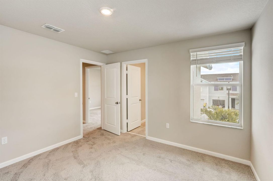 bedroom2.3