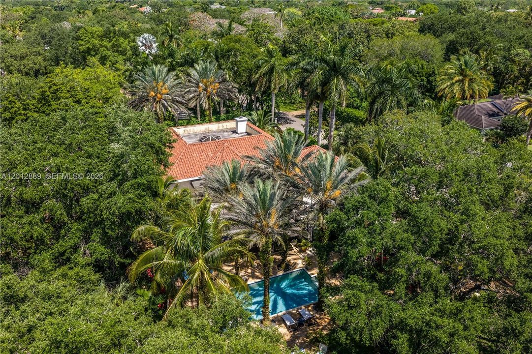 For Sale: $4,999,000 (6 beds, 5 baths, 4873 Square Feet)
