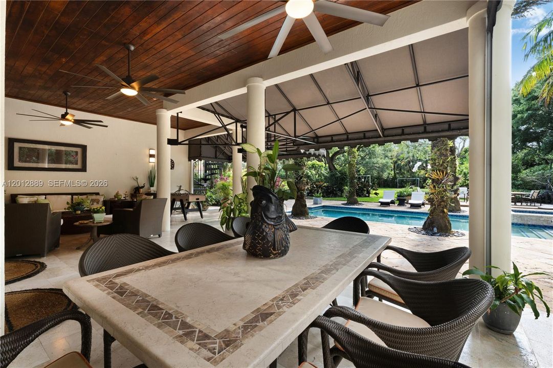 For Sale: $4,999,000 (6 beds, 5 baths, 4873 Square Feet)
