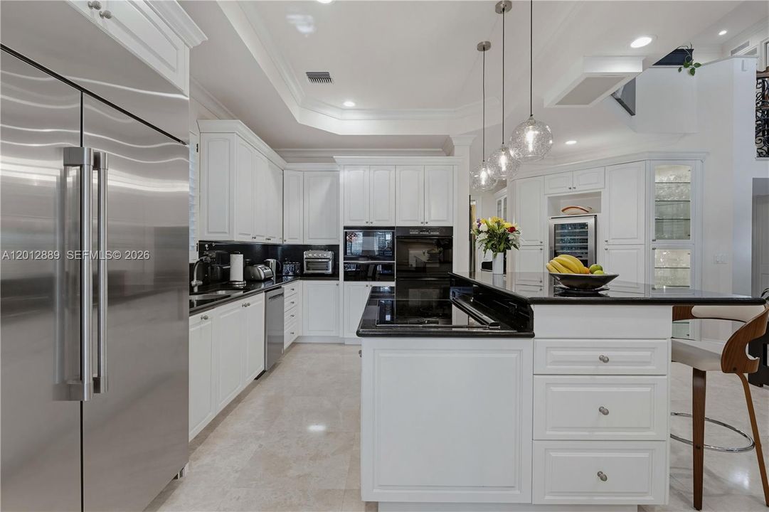 For Sale: $4,999,000 (6 beds, 5 baths, 4873 Square Feet)