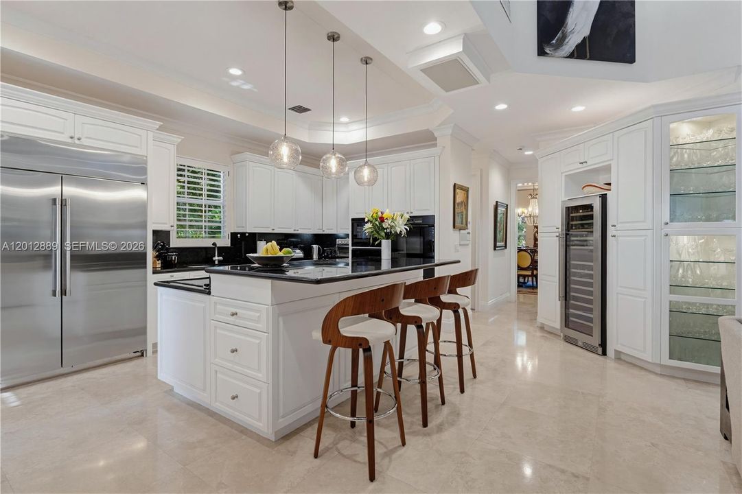 For Sale: $4,999,000 (6 beds, 5 baths, 4873 Square Feet)