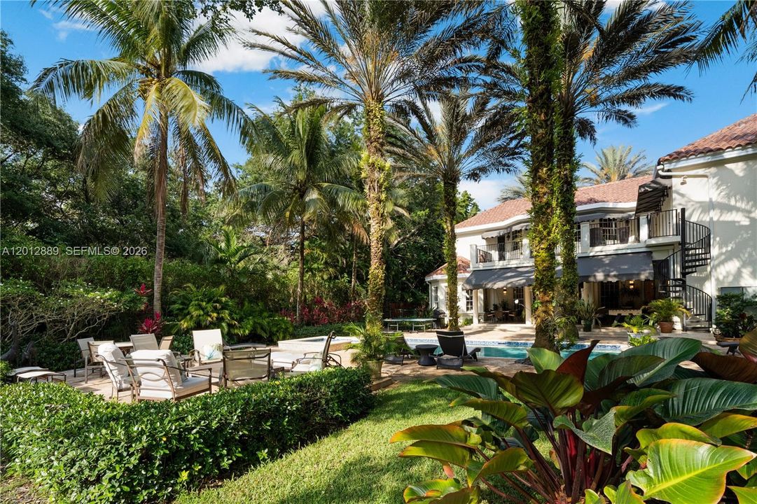 For Sale: $4,999,000 (6 beds, 5 baths, 4873 Square Feet)